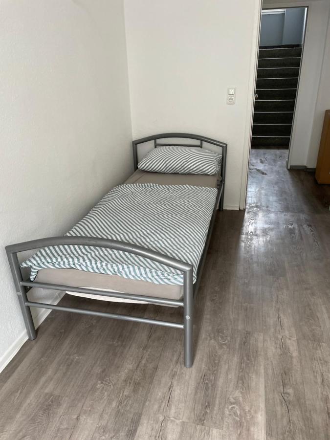 Darmstadt2. Hotel Esterno foto